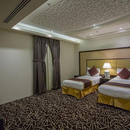 Rest Night Serviced Apartments- Alhamra Riade Exterior foto Deluxe Room